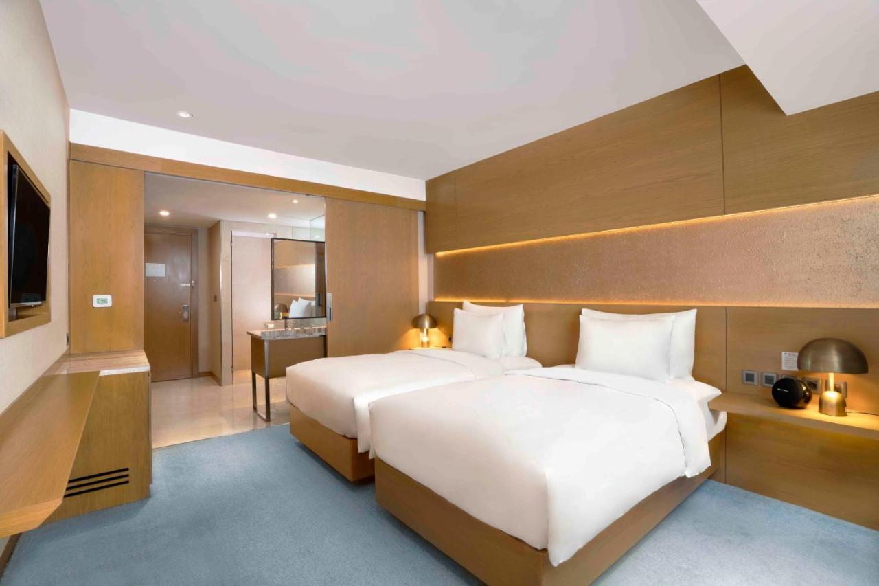 Vasa Hotel Surabaya Exterior photo