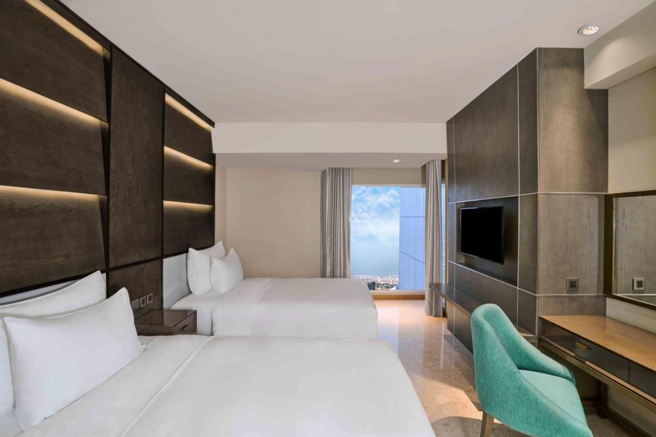 Vasa Hotel Surabaya Exterior photo