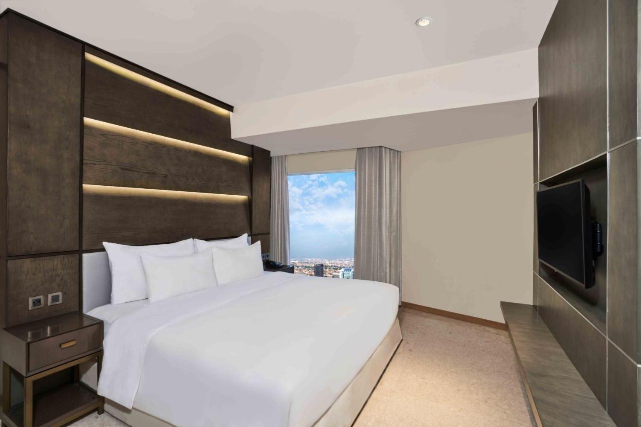 Vasa Hotel Surabaya Exterior photo