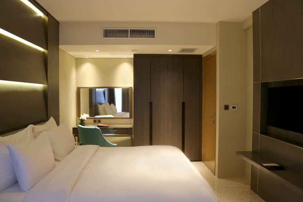 Vasa Hotel Surabaya Exterior photo