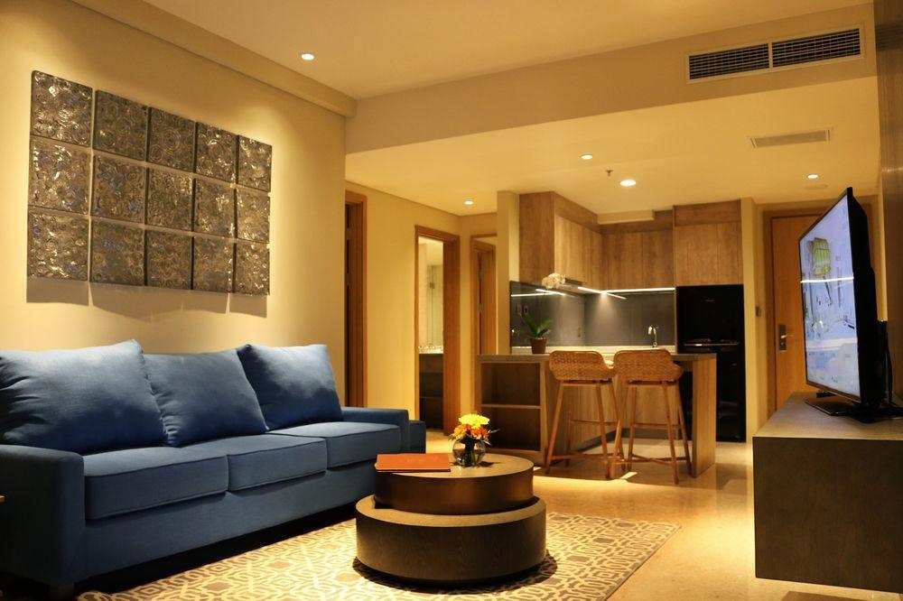 Vasa Hotel Surabaya Exterior photo